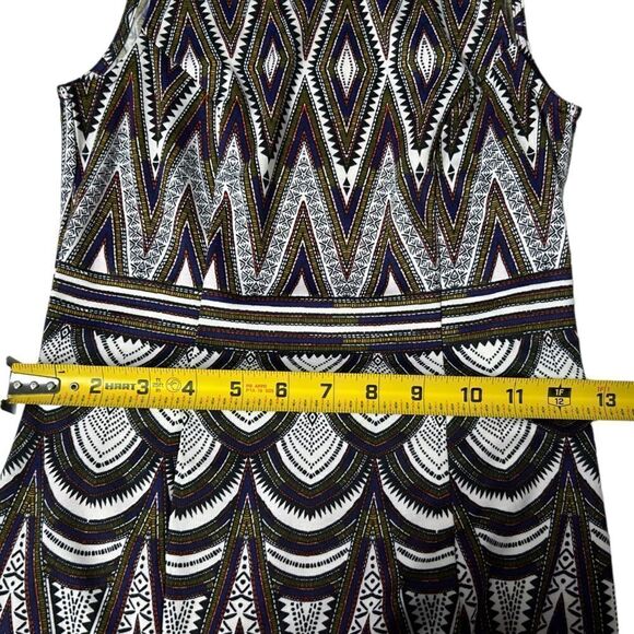 Sleeveless Sheath Mini Dress Colorful Tribal Patterned Keyhole Open Back Cutout - Picture 7 of 10